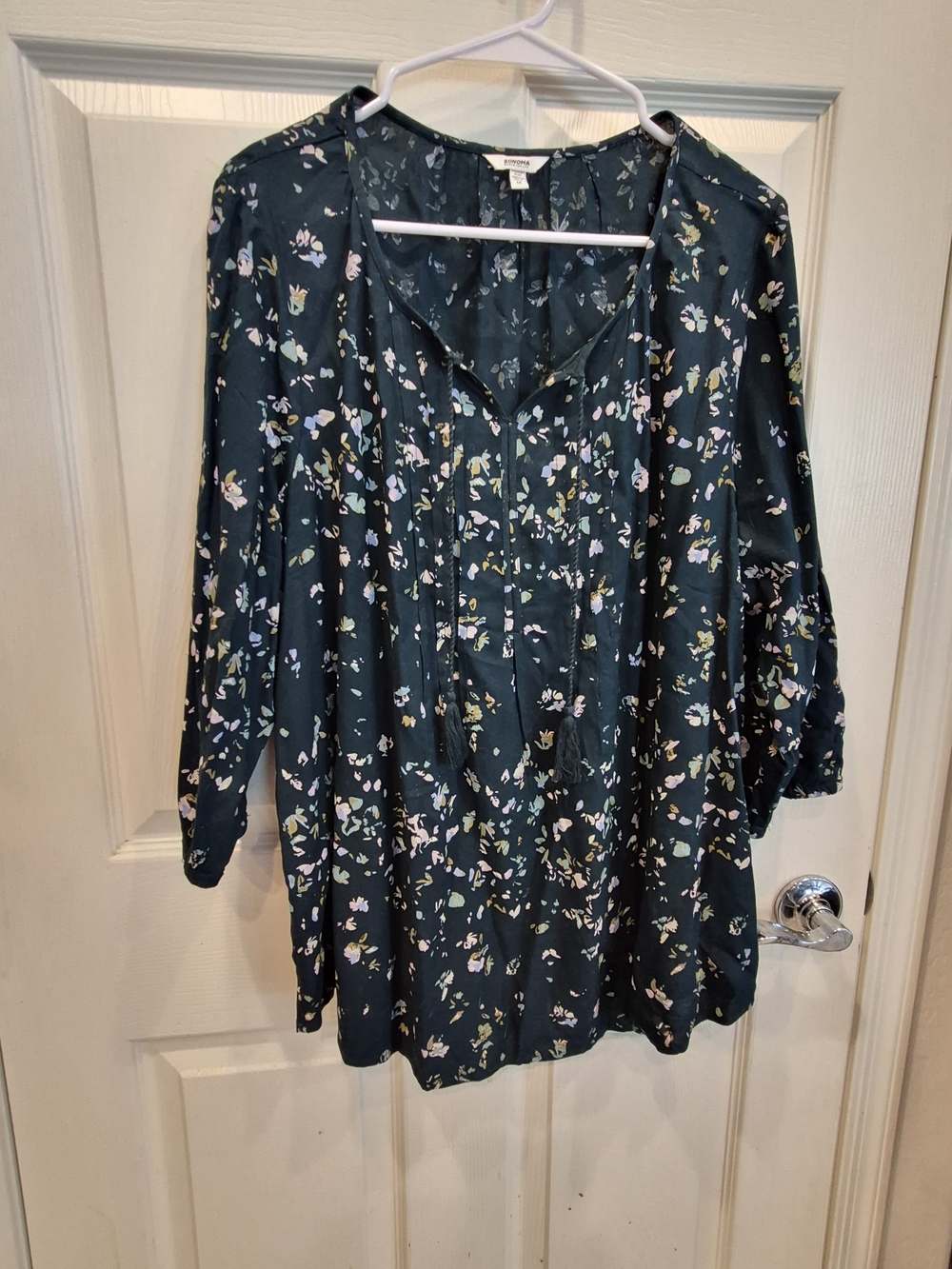 5/25 Black Floral V-Neck Peasant Blouse
